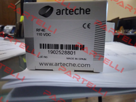 RF-4E 110 VDC OP00001 - obsolete , alternative is - RF4 OP00001, 110 VDC Arteche